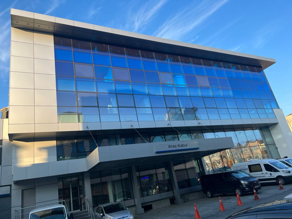 FORD KELEŞLER BAYRAMPAŞA  İSTANBUL BAYİ